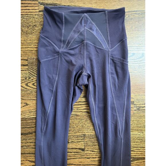 Lululemon women’s high rise leggings size 6 dark purple - Picture 2 of 7